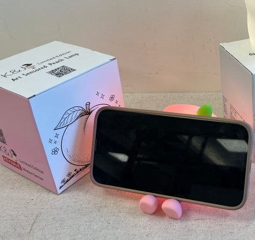 K&J Creative Sensor-Activated Interactive Light ** Cute Peach **