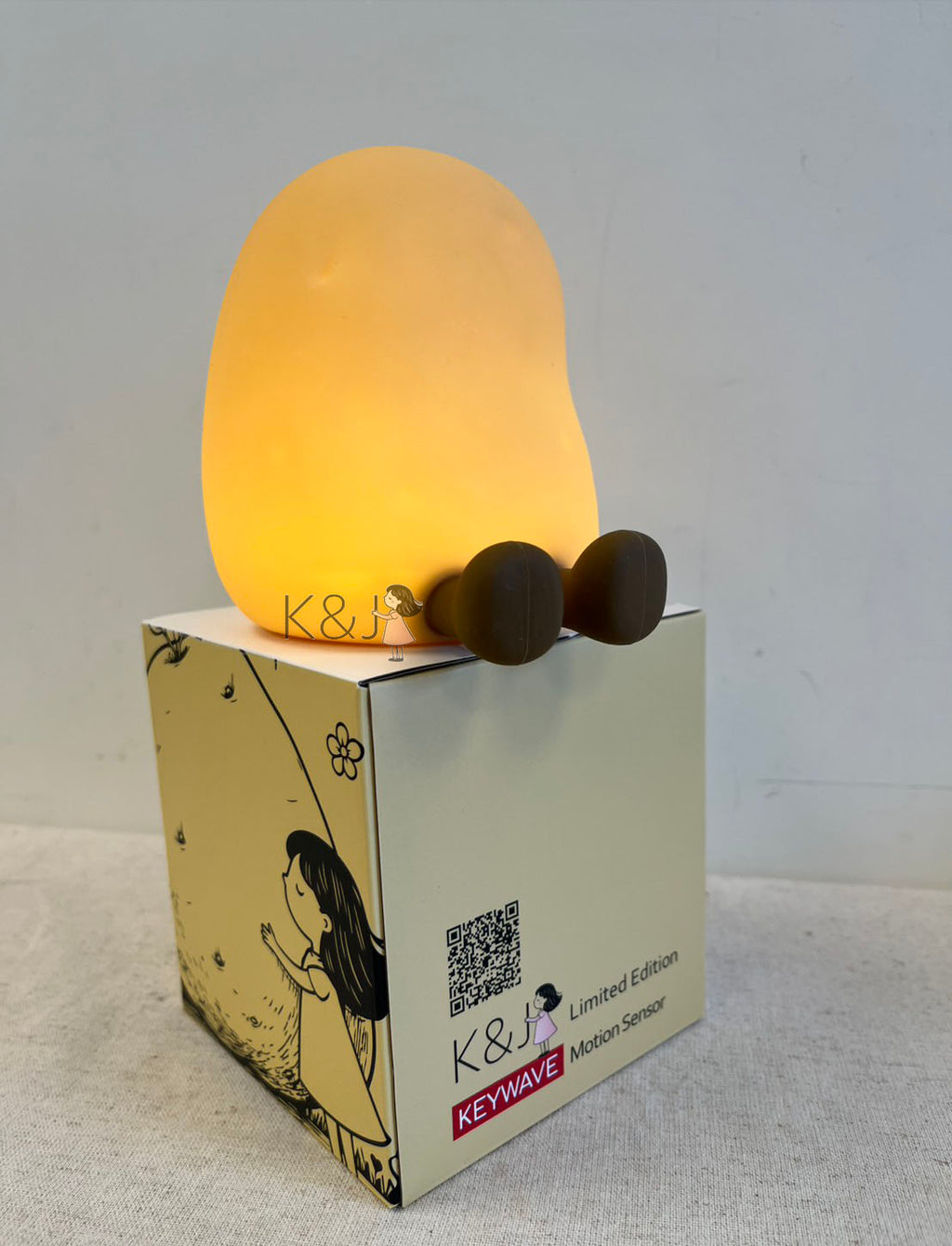 K &J Creative Sensor-Activated Interactive Light ** Potato **