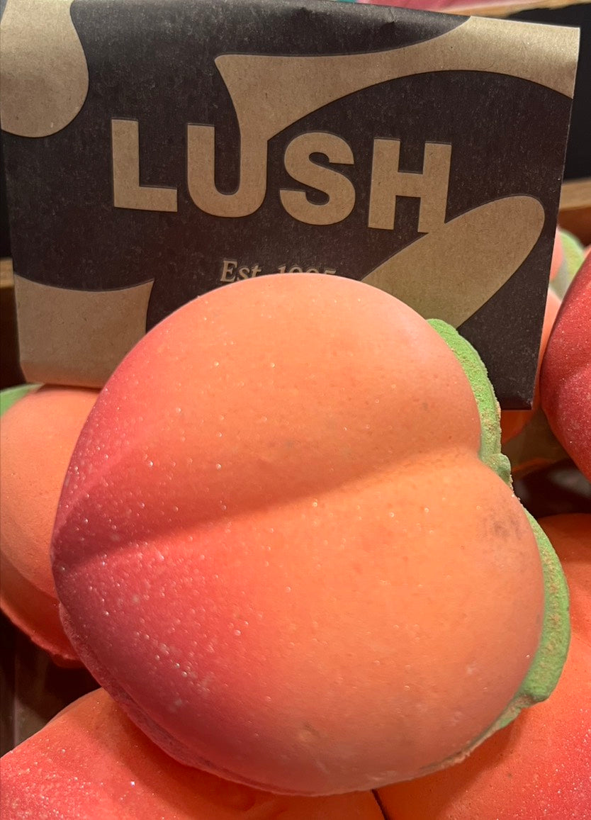最新款 LUSH 水蜜桃 Peach 泡泡浴球