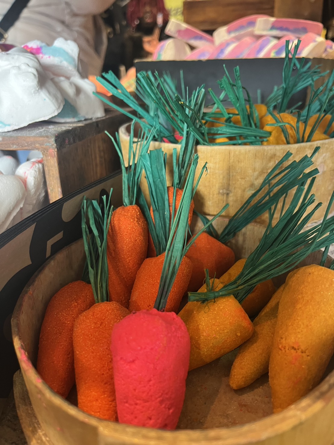 最新款 LUSH 袖珍彩虹胡蘿蔔 Baby Rainbow Carrot 泡泡浴球