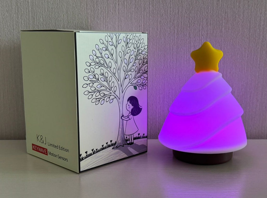 K&amp;J 色変化キーウェーブ搭載 - モーションセンサー搭載ナイトライト | 1分自動オフ機能搭載 描画式ツリーランプ